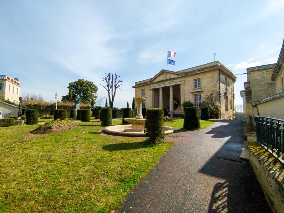 Chaleureux Appartement A Deux Pas Du Centre-Ville De Castillon, De La Dordogne Et Proche Saint-Emilion Exterior photo